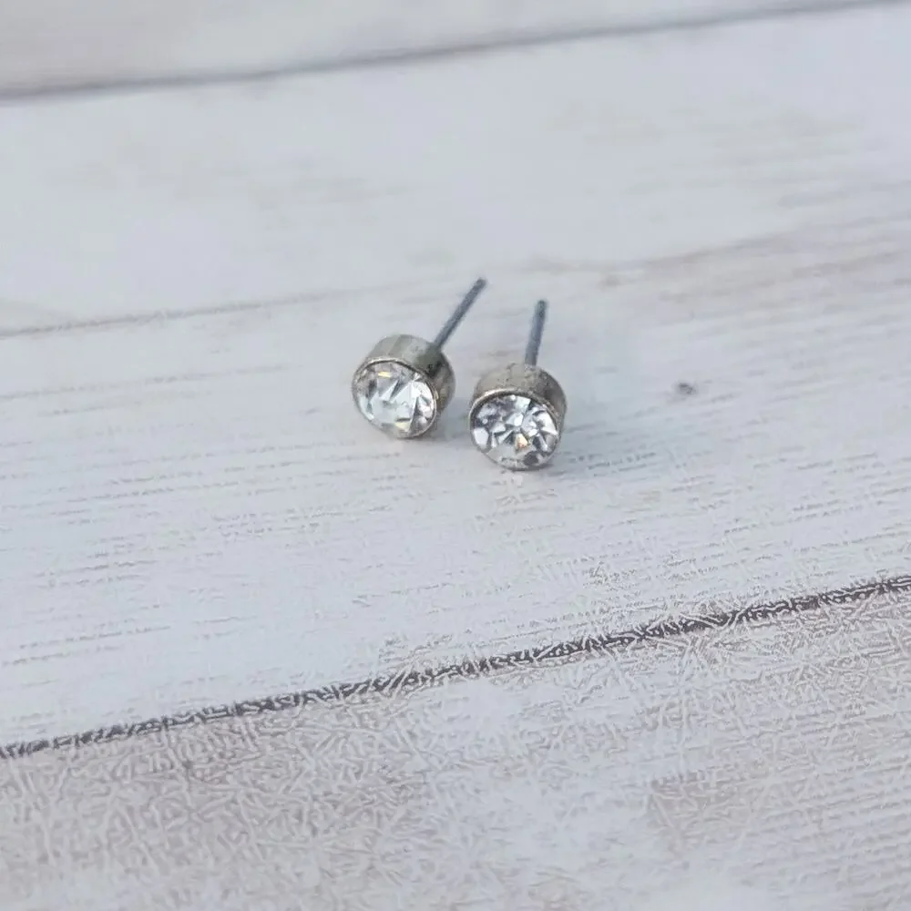 Stud Earrings - Small Clear Gem - Fair Condition
